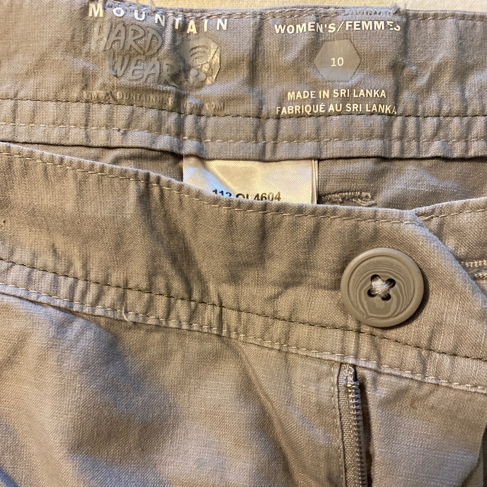 Mountain Hardware Cropped Pants - image 1